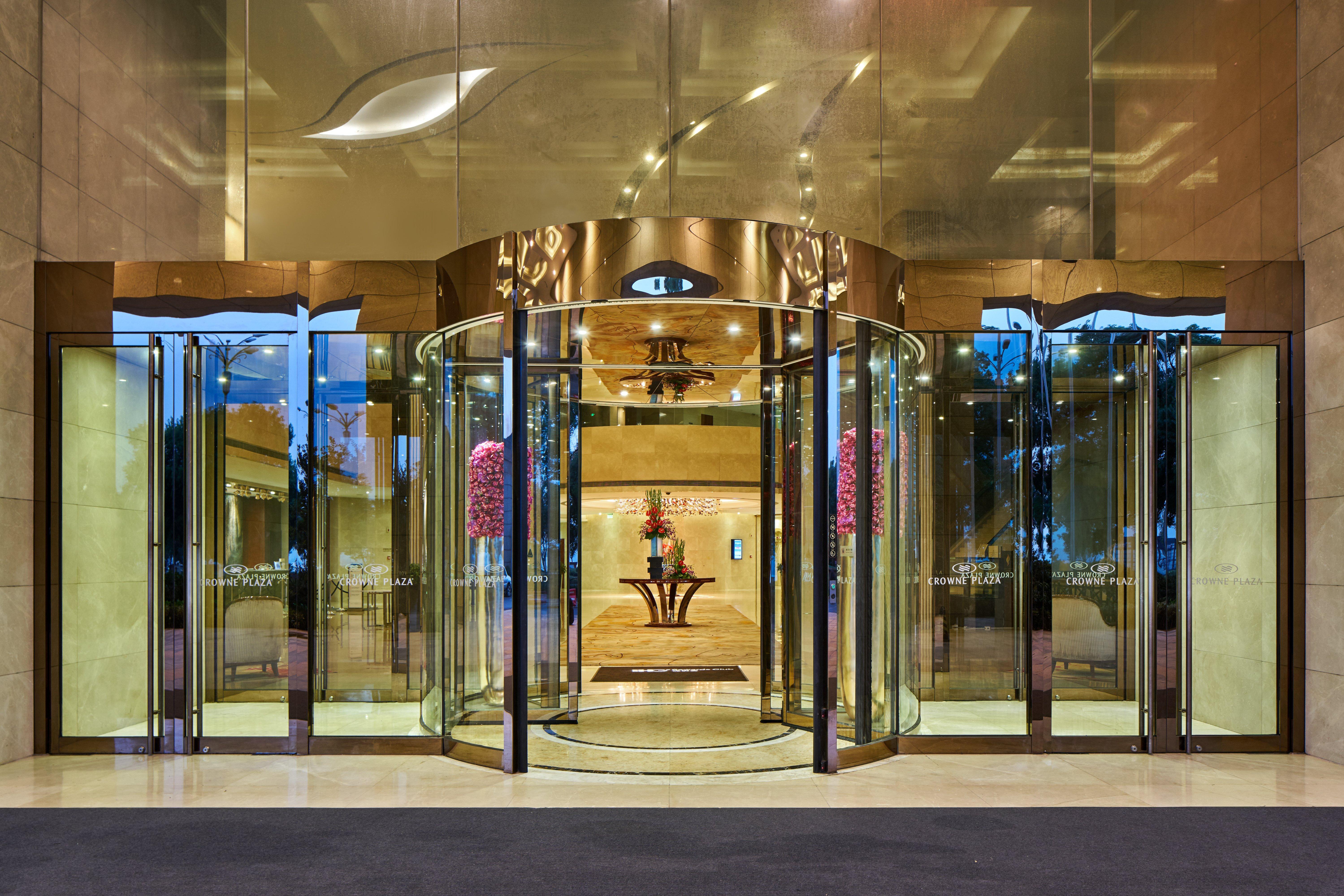 Crowne Plaza Zhenjiang By Ihg Hotell Exteriör bild