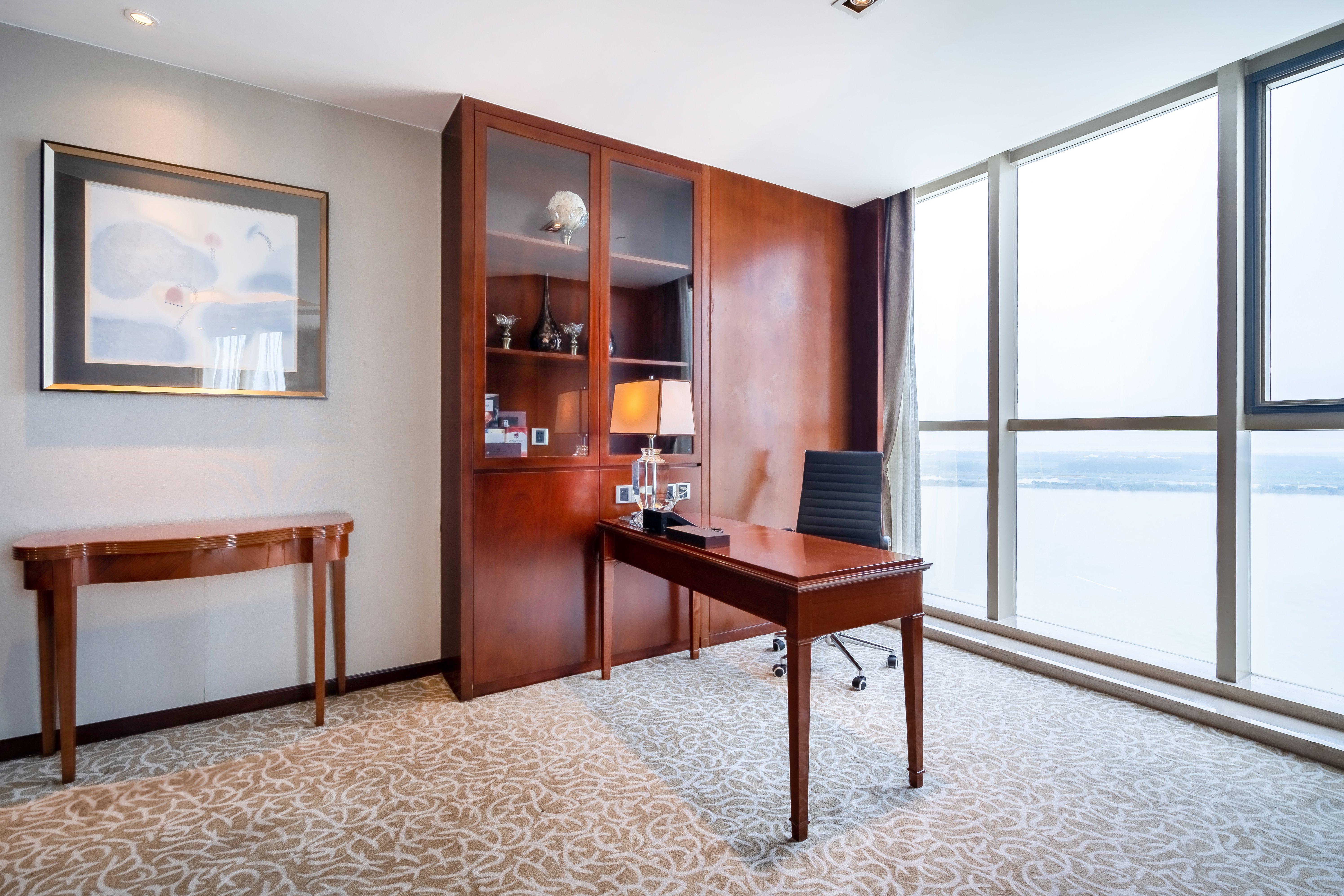 Crowne Plaza Zhenjiang By Ihg Hotell Exteriör bild