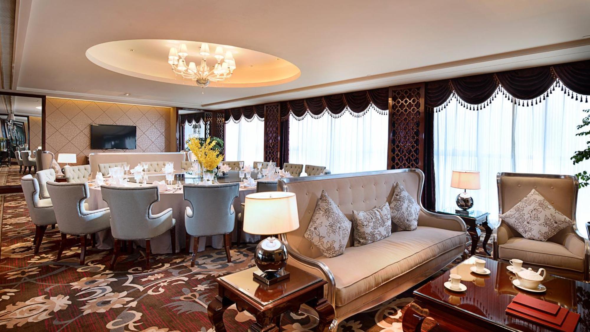 Crowne Plaza Zhenjiang By Ihg Hotell Exteriör bild
